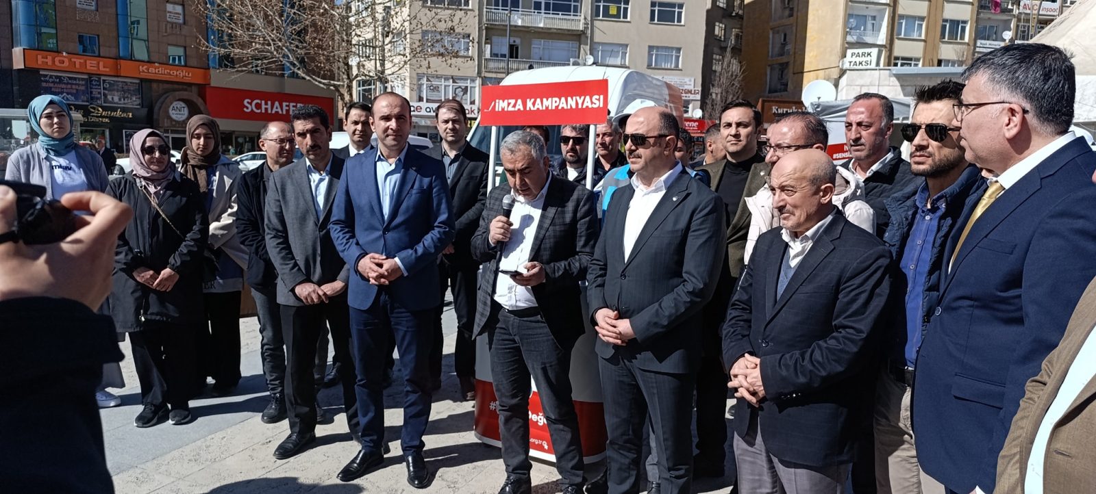 “Anayasa Değişsin, Aile Korunsun” basın açıklamamız