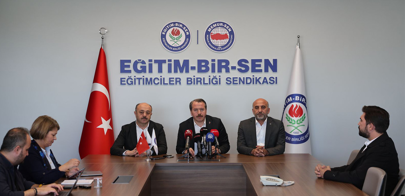 GENEL BAŞKANIMIZ ALİ YALÇIN, CUMHURBAŞKANLIĞI KABİNESİ’NDE GÖRÜŞÜLECEK “4+4+4” ZORUNLU EĞİTİM SİSTEMİNE İLİŞKİN DEĞERLENDİRMELERDE BULUNDU