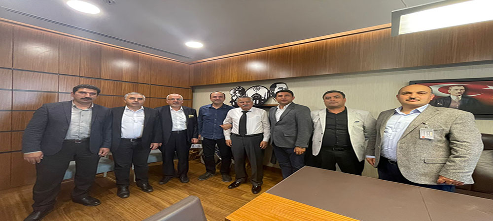 Eğitim Bir-Sen eski Genel Sekreterimiz olan şimdi de 28. Dönem Konya milletvekili olarak seçilen Latif Selvi vekilimize hayırlı olsun ziyaretinde bulundular.