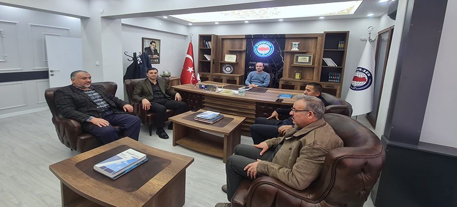 Eğitim Bir Sen Kırşehir 2 Nolu Şube Başkanı Ümit Bircan'dan Memur-Sen İl Başkanı Fatih Mehmet Yavuz'a Ziyaret.