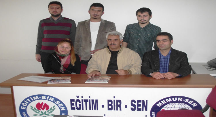 Atama Bekleyen Öğretmenlerden Sendikamıza Ziyaret