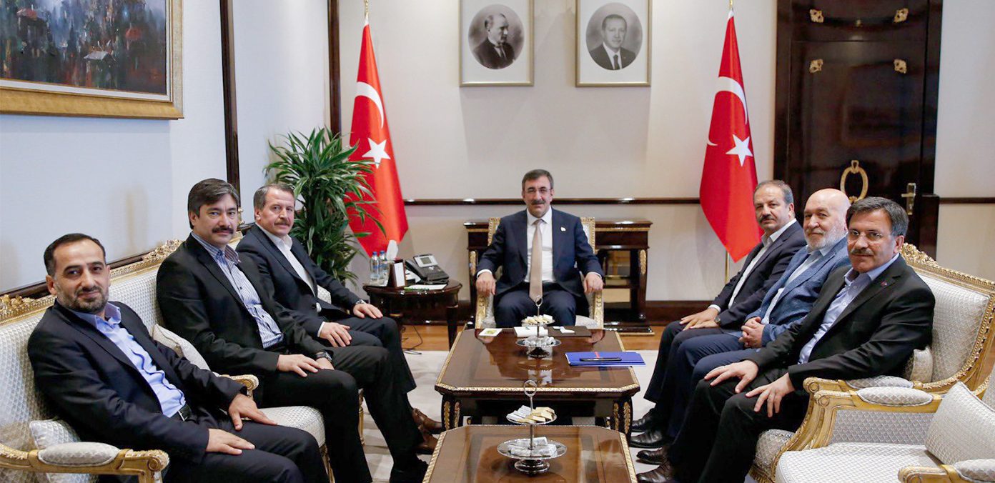 Memur-Sen’den Cumhurbaşkanı Yardımcısı Yılmaz’a hayırlı olsun ziyareti