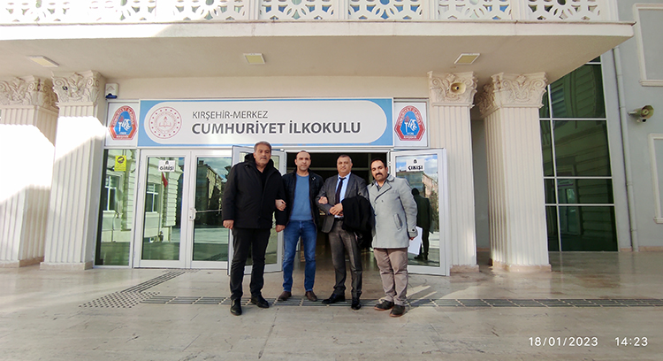 EĞİTİM BİR-SEN ŞUBE BAŞKANIMIZ FATİH MEHMET YAVUZ, CUMHURİYET İLKOKULUNU ZİYARET ETTİ. 